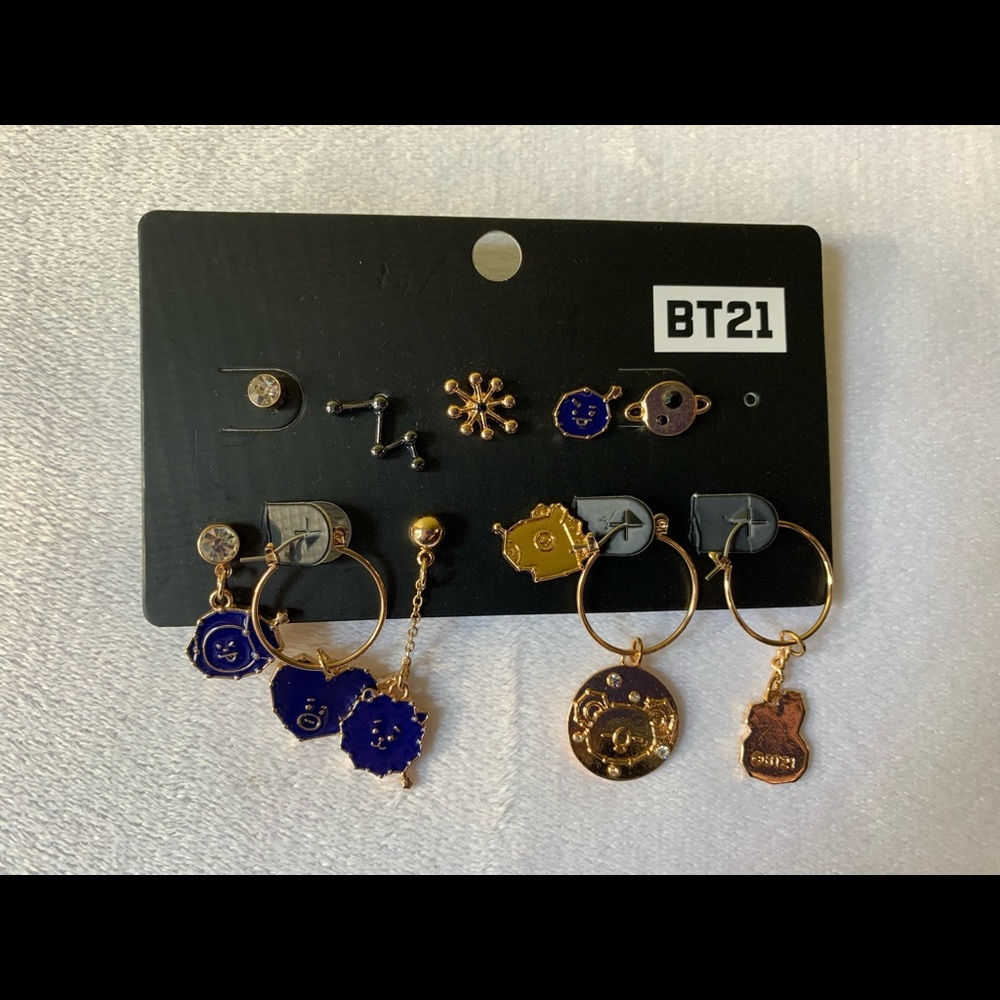 BTS BT21 Celestial Earrings 11 Pcs